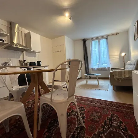 Апартаменты T2 Au Coeur De Niort, Proche Marche & Port Boinot