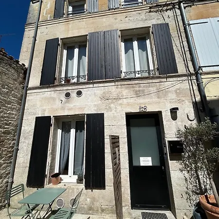 Apartment T2 Au Coeur De Niort, Proche Marche & Port Boinot Niort